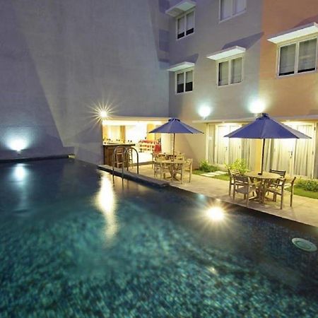 Santosa City Hotel Denpasar Eksteriør billede