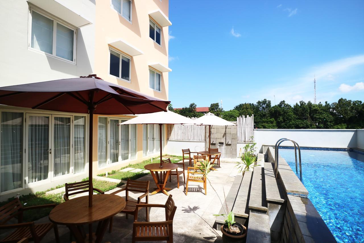 Santosa City Hotel Denpasar Eksteriør billede