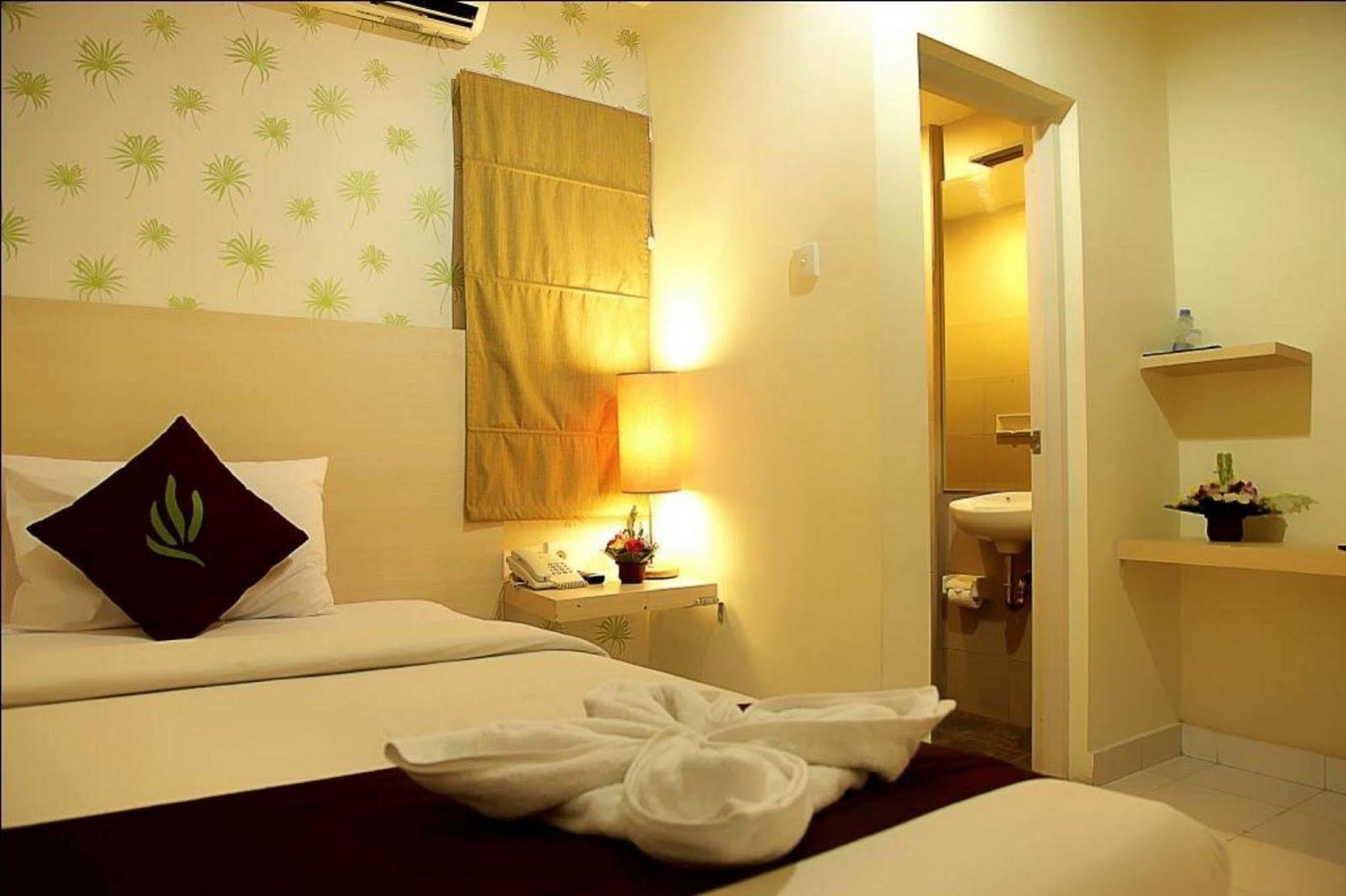 Santosa City Hotel Denpasar Eksteriør billede